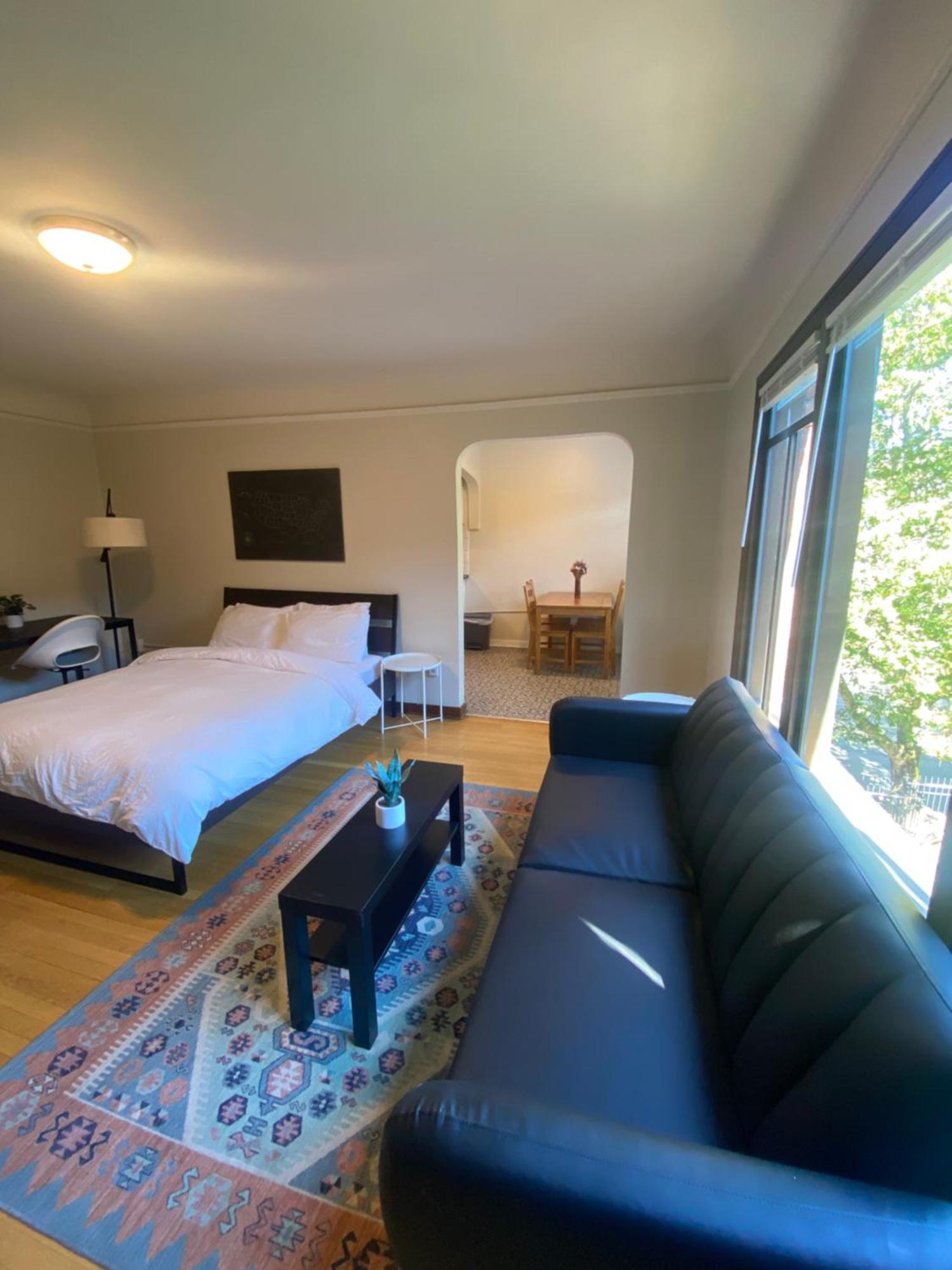 Furnished Apartments - Climate Pledge Arena Next Door Seattle Extérieur photo