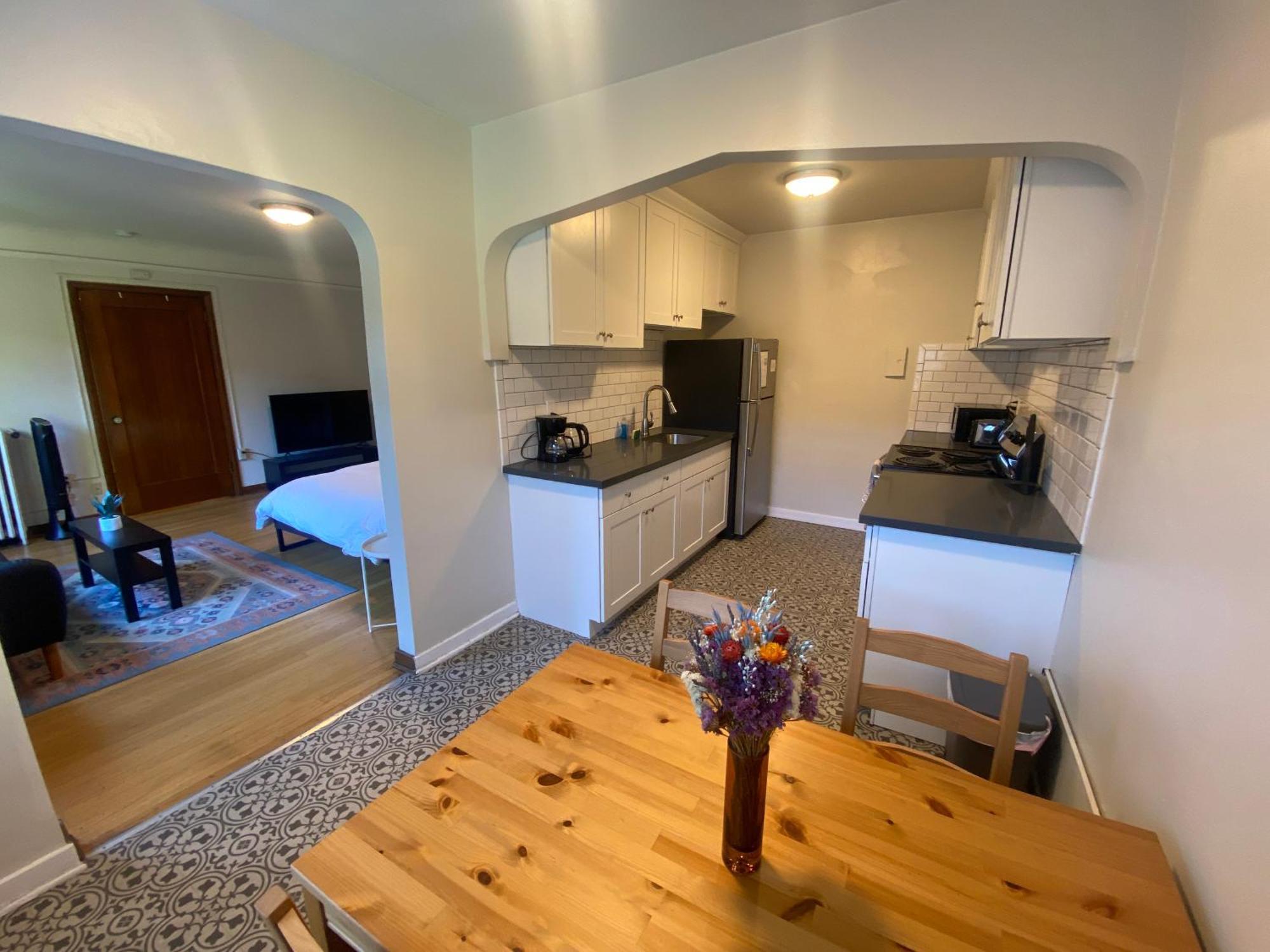 Furnished Apartments - Climate Pledge Arena Next Door Seattle Extérieur photo